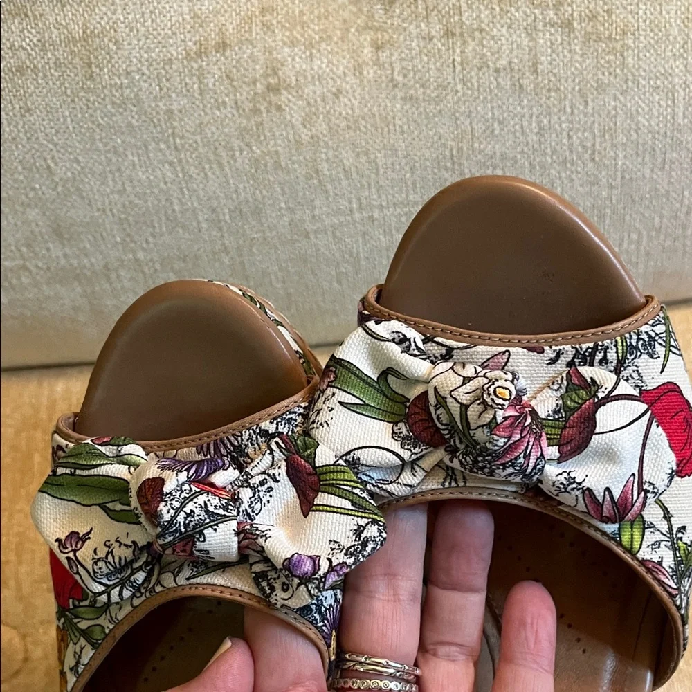 Clark’s Artistan Platform Wedge Sandals with Ankle Strap - Brown & - Picture 5 of 6